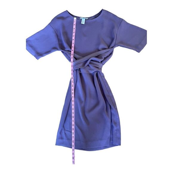 H&M Purple Wrap Waist Size 6 Short Sleeve Knee Length Dress Contemporary Modern - Picture 6 of 7